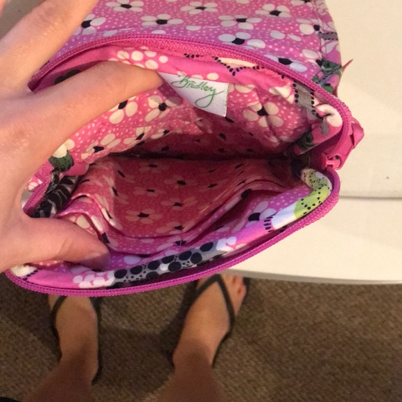 Vera Bradley Crossbody - Picture 3 of 3